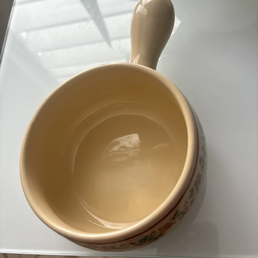 Vintage Avon Floral Soup Mug Beige Ceramic Handled Cup Country Decor Coquette 4”